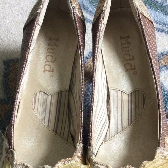 Mudd Adagio Heels Linen Floral Tapestry Wood Heels Sz 6.5 - Picture 11 of 12